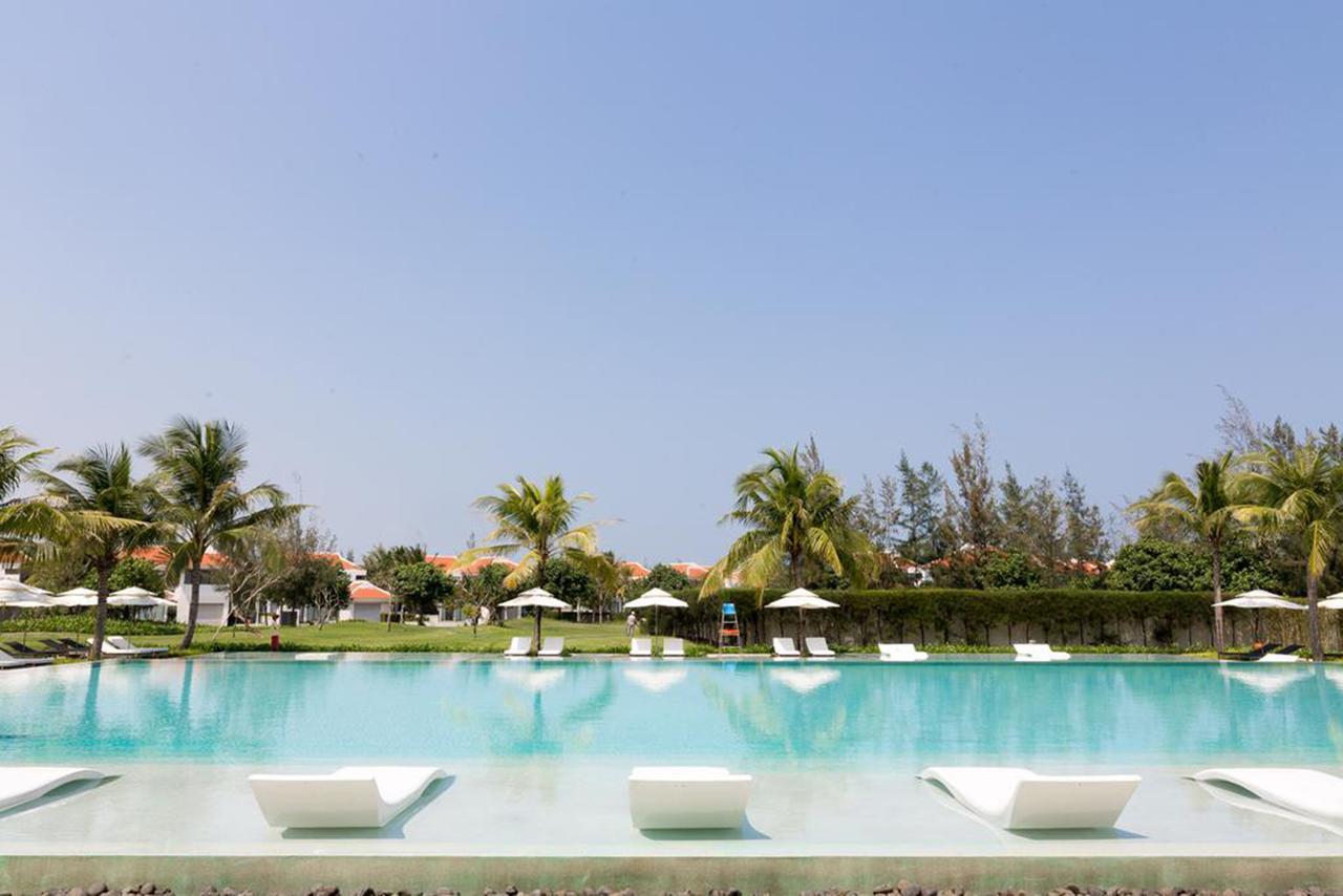 Sunshine Apartment In 5* Resort Da Nang Esterno foto